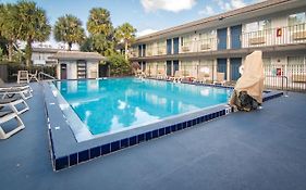 Motel 6-Kissimmee, FL - Orlando